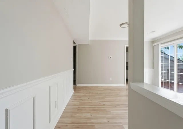 Photo 4 of Condo for sale at 421 Redding Rd #118, Lexington, KY 40517 | MLS# 26023176 | Listing updated on 2026-08-25
