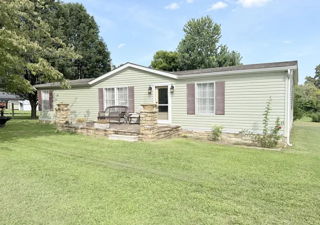 Photo 1 of Single family home for sale at 4265 Willailla Rd, Brodhead, KY 40409 | MLS# 26023174 | Listing updated on 2026-09-22