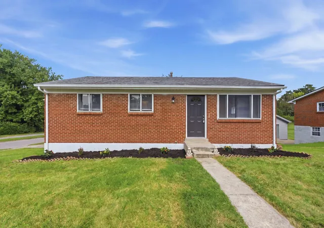Photo 1 of Single family home for sale at 3601 Olympia Cir, Lexington, KY 40517 | MLS# 26023346 | Listing updated on 2026-09-16