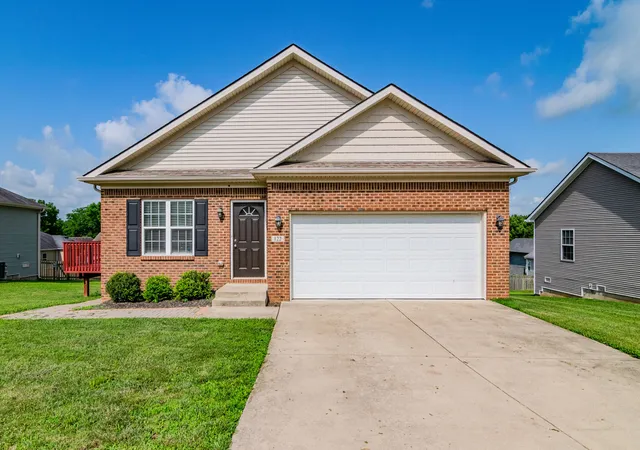 Photo 1 of Single family home for sale at 122 Nathan Hale Dr, Georgetown, KY 40324 | MLS# 26023209 | Listing updated on 2026-08-25
