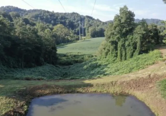 Photo 1 of Sale Pending at 85 Blackwell Dr, Manchester, KY 40962 | MLS# 26023426 | Listing updated on 2026-08-29