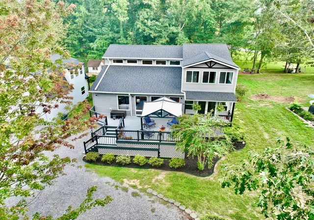 Photo 2 of Single family home for sale at 717 Blue Springs Blvd, Cadiz, KY 42211 | MLS# 26023318 | Listing updated on 2026-08-26