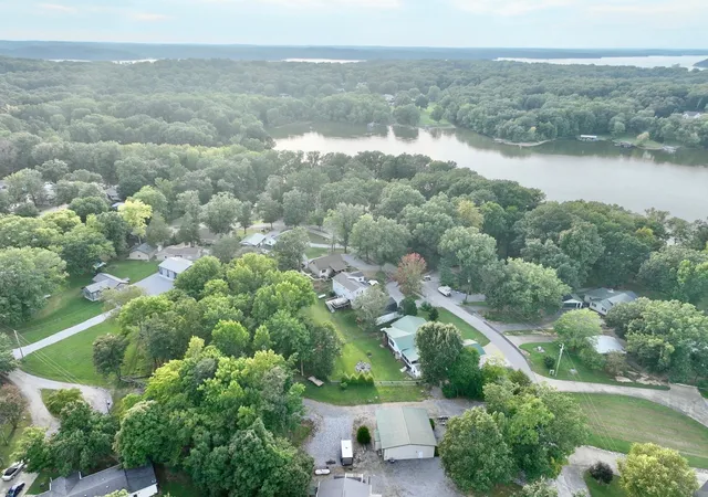 Photo 53 of Single family home for sale at 717 Blue Springs Blvd, Cadiz, KY 42211 | MLS# 26023318 | Listing updated on 2026-10-07