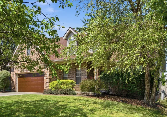 Photo 3 of Sale Pending at 3209 Winged Ft Cir, Lexington, KY 40509 | MLS# 26023786 | Listing updated on 2026-10-13