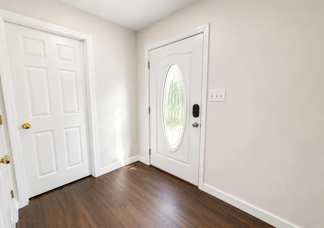 Photo 2 of Sale Pending at 101 April Dr, Junction City, KY 40440 | MLS# 26023317 | Listing updated on 2026-09-25