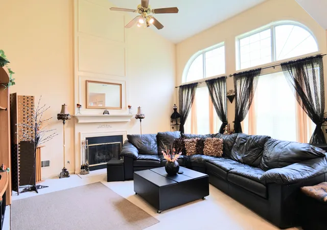Photo 2 of Single family home for sale at 180 Bittersweet Wy, Lexington, KY 40515 | MLS# 26023327 | Listing updated on 2026-09-26