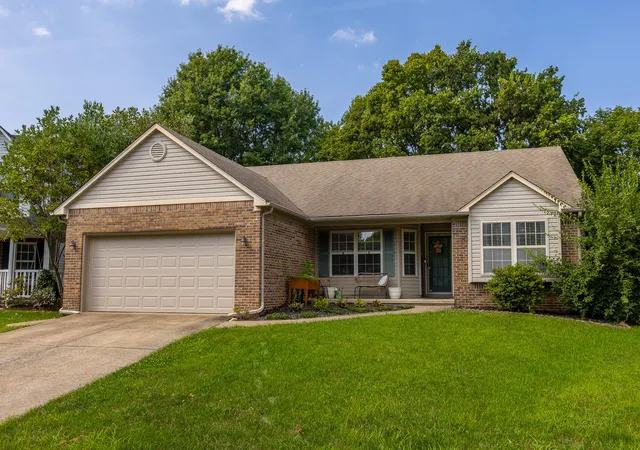 Photo 1 of Sale Pending at 1229 Melody Ln, Lexington, KY 40514 | MLS# 26023364 | Listing updated on 2026-09-01