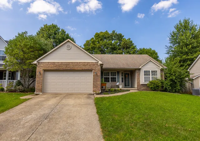 Photo 2 of Sale Pending at 1229 Melody Ln, Lexington, KY 40514 | MLS# 26023364 | Listing updated on 2026-09-01