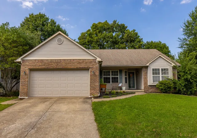 Photo 3 of Sale Pending at 1229 Melody Ln, Lexington, KY 40514 | MLS# 26023364 | Listing updated on 2026-09-01