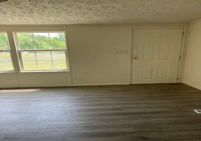 Photo 2 of Single family home for sale at 7180 Ky 356, Cynthiana, KY 41031 | MLS# 26023354 | Listing updated on 2026-08-26