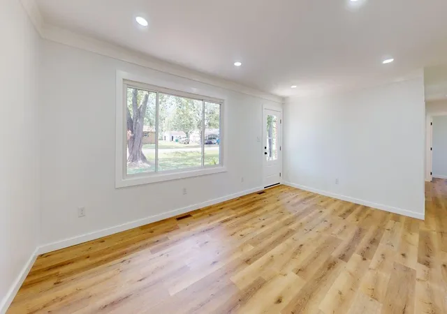 Photo 4 of Single family home for sale at 529 Sharon Dr, Ledbetter, KY 42058 | MLS# 26023398 | Listing updated on 2026-10-24