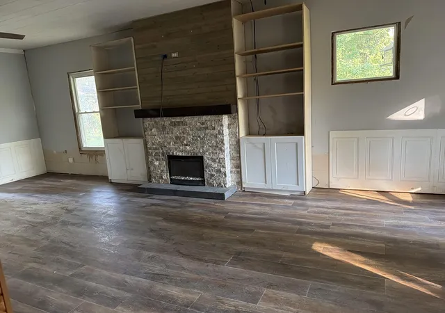 Photo 3 of Sale Pending at 5052 Hammett Hill Rd Rd, Bowling Green, KY 42101 | MLS# 26023410 | Listing updated on 2026-09-03