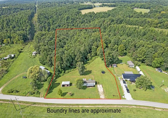 Photo 2 of Single family home for sale at 1135 1135 Strong Branch Rd Rd, Liberty, KY 42539 | MLS# 26023517 | Listing updated on 2026-09-13