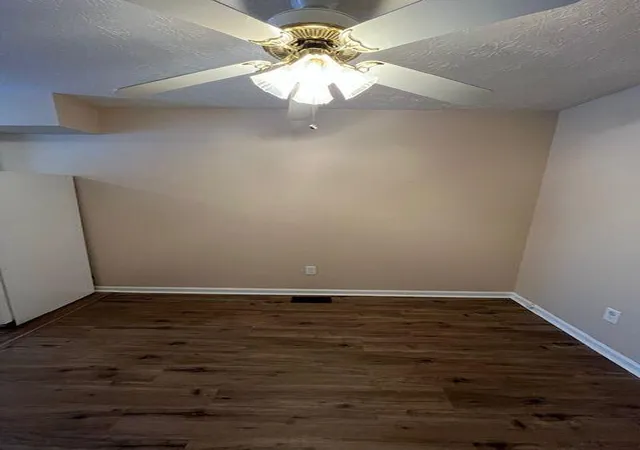 Photo 3 of Multi family home for sale at 1840 Chatsworth Dr, Lexington, KY 40515 | MLS# 26023397 | Listing updated on 2026-09-21