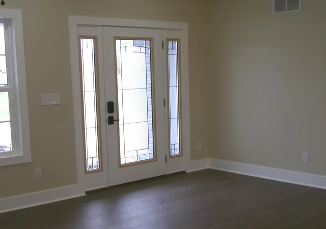 Photo 4 of Single family home for sale at 113 Spring Meadows Dr, Jeffersonville, KY 40337 | MLS# 26023396 | Listing updated on 2026-08-27
