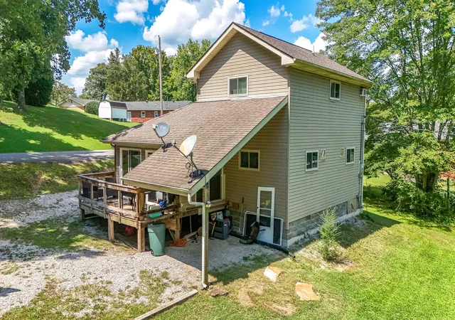 Photo 3 of Single family home for sale at 37 Renee St, Corbin, KY 40701 | MLS# 26023657 | Listing updated on 2026-10-06