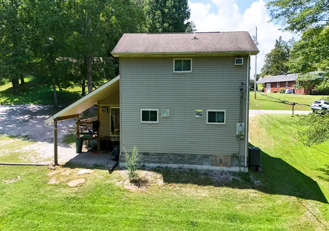 Photo 4 of Single family home for sale at 37 Renee St, Corbin, KY 40701 | MLS# 26023657 | Listing updated on 2026-10-06