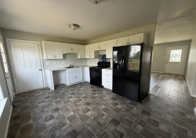 Photo 3 of Single family home for sale at 110 Josephines Ct, Oak Grove, KY 42262 | MLS# 26023526 | Listing updated on 2026-09-29