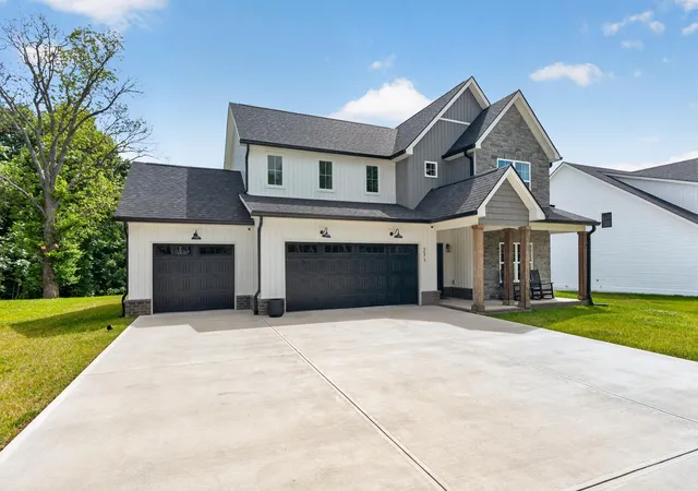 Photo 2 of Sale Pending at 271 Harbor Village Dr, Georgetown, KY 40324 | MLS# 26023603 | Listing updated on 2026-08-31