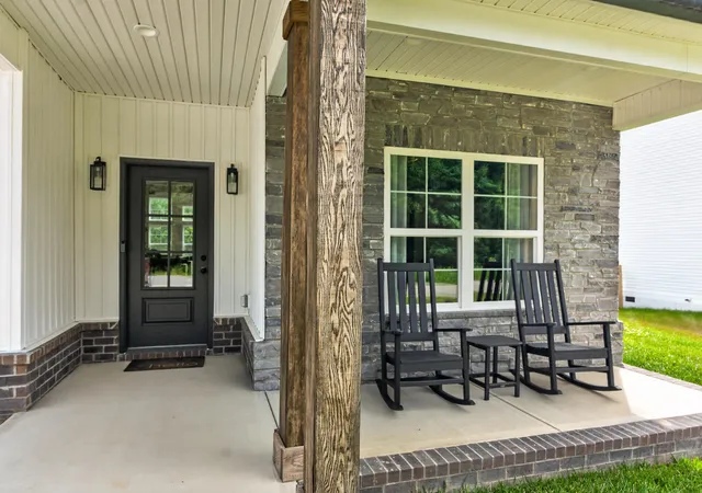 Photo 3 of Sale Pending at 271 Harbor Village Dr, Georgetown, KY 40324 | MLS# 26023603 | Listing updated on 2026-08-31