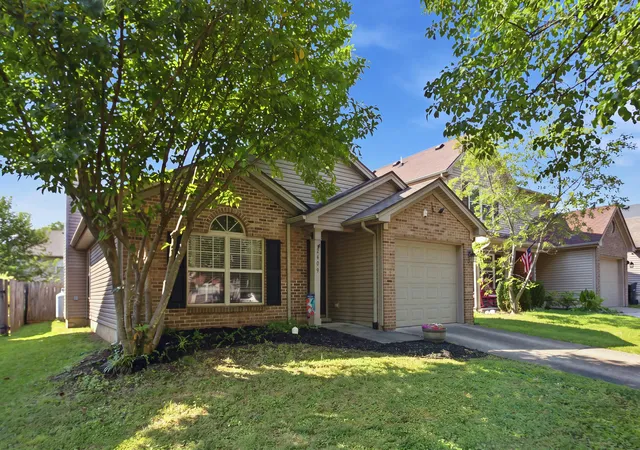 Photo 3 of Single family home for sale at 2409 Prescott Ln, Lexington, KY 40511 | MLS# 26023497 | Listing updated on 2026-10-22