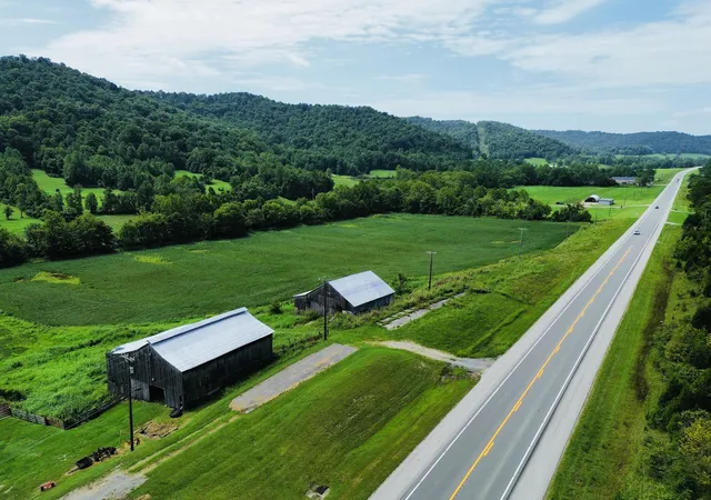 Photo 2 of Sale Pending at 37 Westerfield Ln, Vanceburg, KY 41179 | MLS# 26023453 | Listing updated on 2026-09-18