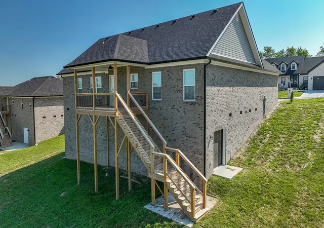 Photo 16 of Single family home for sale at 165 Central Park Ave, Berea, KY 40403 | MLS# 26023826 | Listing updated on 2026-10-22