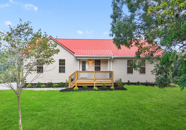 Single family home for sale at 690 Stephens Rd #Tract 2, Mt Vernon, KY 40456 | MLS# 26023463