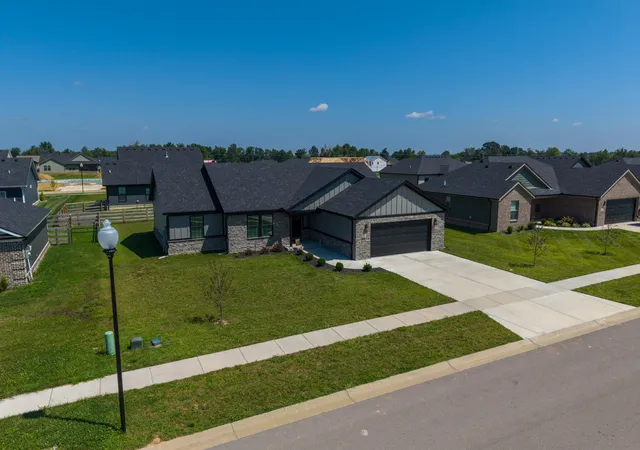 Photo 3 of Single family home for sale at 312 Mohegan Trl, Richmond, KY 40475 | MLS# 26023492 | Listing updated on 2026-10-07