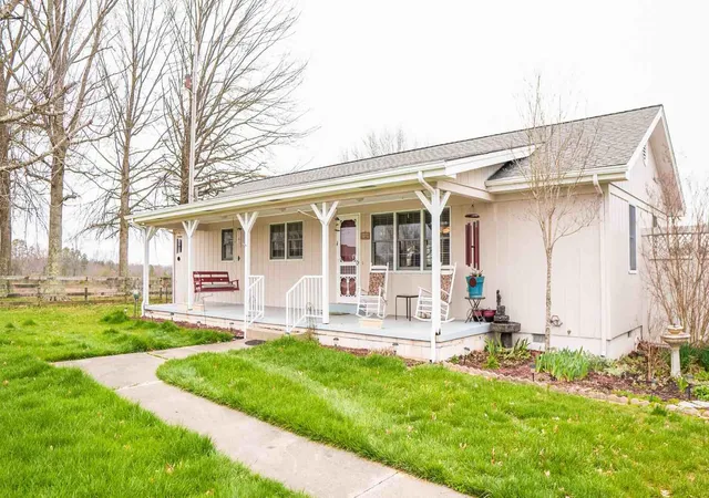 Photo 2 of Sale Pending at 296 Keavy Craigs Creek Rd, London, KY 40744 | MLS# 26023549 | Listing updated on 2026-09-05