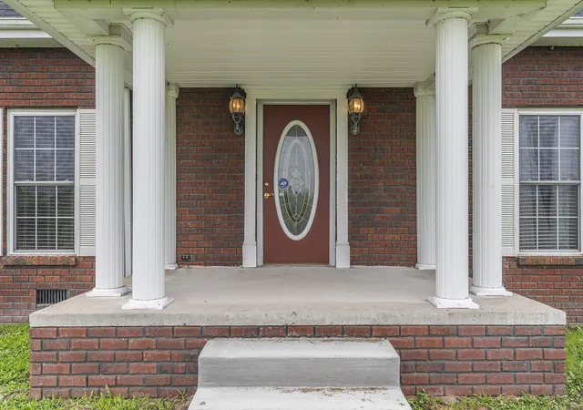 Photo 3 of Single family home for sale at 245 Ky Hwy 1050, Jeffersonville, KY 40337 | MLS# 26023576 | Listing updated on 2026-08-28