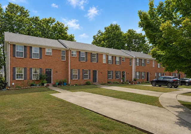 Photo 2 of Sale Pending at 1132 Jonestown Ln, Lexington, KY 40517 | MLS# 26023512 | Listing updated on 2026-09-03