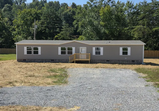 Photo 1 of Single family home for sale at 3998 Kentucky 830, Gray, KY 40734 | MLS# 26023700 | Listing updated on 2026-08-29