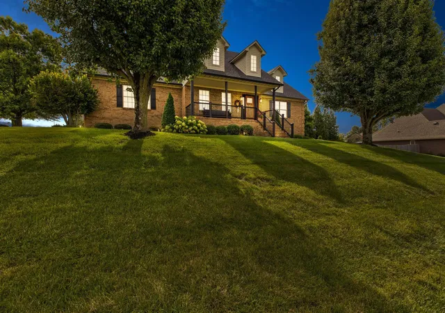 Photo 3 of Sale Pending at 123 Winterberry Cir, Winchester, KY 40391 | MLS# 26023537 | Listing updated on 2026-08-30