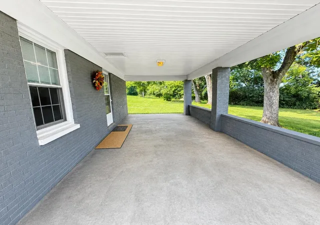 Photo 4 of Sale Pending at 2410 Talmage-Mayo Rd, Harrodsburg, KY 40330 | MLS# 26023557 | Listing updated on 2026-08-29