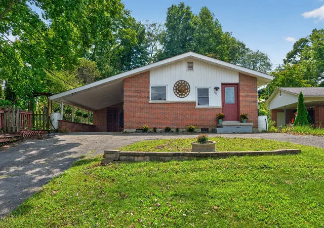 Photo 1 of Single family home for sale at 115 Cherry Rd, Berea, KY 40403 | MLS# 26023599 | Listing updated on 2026-10-05