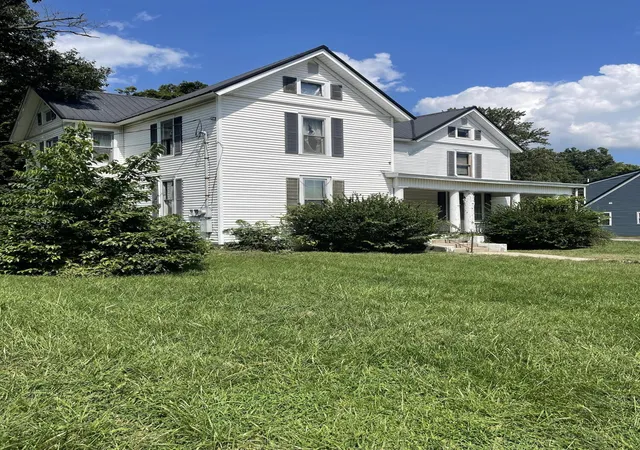 Photo 2 of Single family home for sale at 234 Danville St, Lancaster, KY 40444 | MLS# 26023640 | Listing updated on 2026-08-29