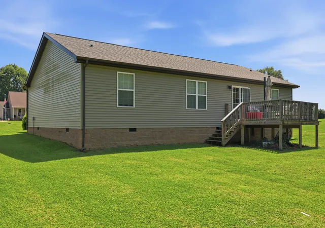 Photo 2 of Single family home for sale at 101 Caleb Dr, Mayfield, KY 42066 | MLS# 26023825 | Listing updated on 2026-08-31