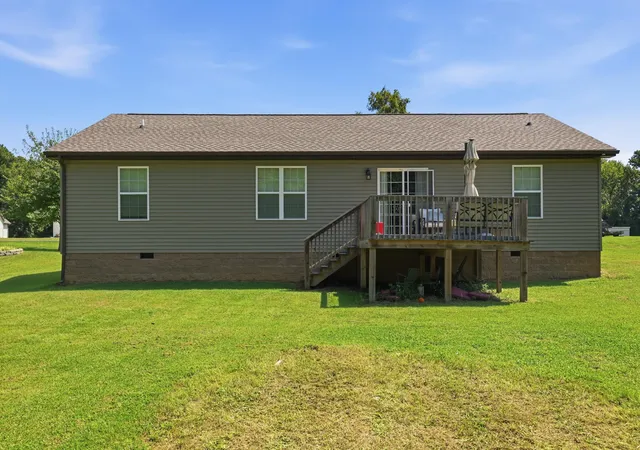 Photo 3 of Single family home for sale at 101 Caleb Dr, Mayfield, KY 42066 | MLS# 26023825 | Listing updated on 2026-08-31