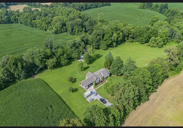 Photo 3 of Sale Pending at 600 E Blanks Rd, Wickliffe, KY 42087 | MLS# 26023638 | Listing updated on 2026-09-12