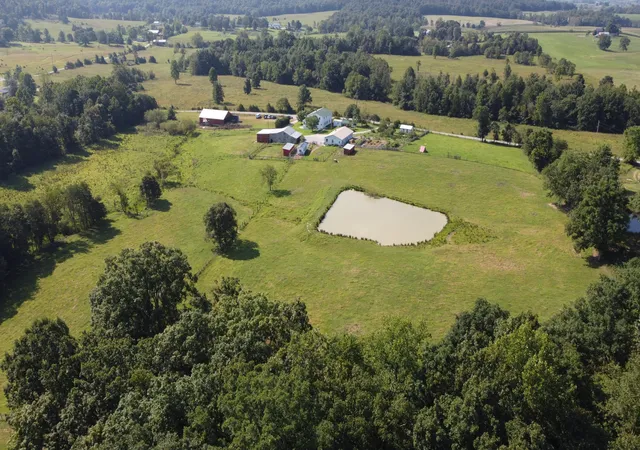 Photo 3 of Single family home for sale at 1665 Parker Rd, Hillsboro, KY 41049 | MLS# 26023655 | Listing updated on 2026-09-17