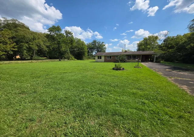 Photo 3 of Single family home for sale at 127 Clayton Rd, Jamestown, KY 42629 | MLS# 26023654 | Listing updated on 2026-08-28