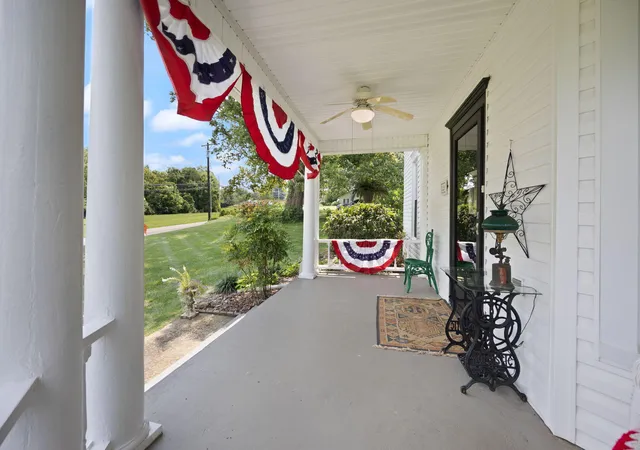 Photo 4 of Sale Pending at 221 Somerset St, Stanford, KY 40484 | MLS# 26023671 | Listing updated on 2026-09-21