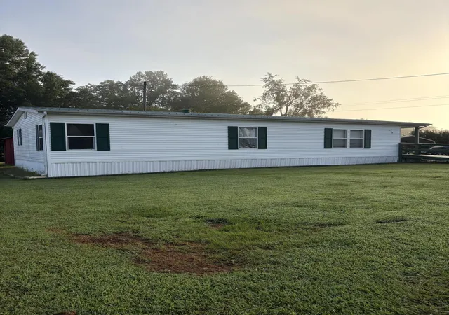 Photo 1 of Single family home for sale at 168 W Church St, Stanton, KY 40380 | MLS# 26023705 | Listing updated on 2026-08-31