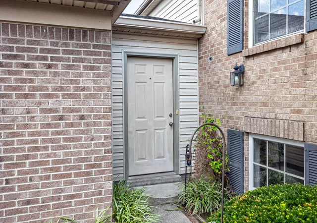 Photo 2 of Townhouse for sale at 317 Johns Turn Trl, Lexington, KY 40514 | MLS# 26023714 | Listing updated on 2026-08-31