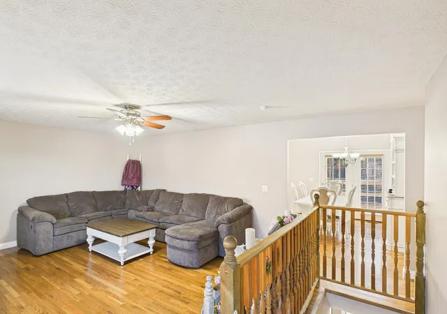 Photo 3 of Single family home for sale at 15 April Ln, Corbin, KY 40701 | MLS# 26023724 | Listing updated on 2026-09-16