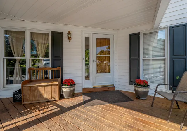 Photo 4 of Single family home for sale at 2073 Crystal Springs Rd, Danville, KY 40422 | MLS# 26023734 | Listing updated on 2026-09-21