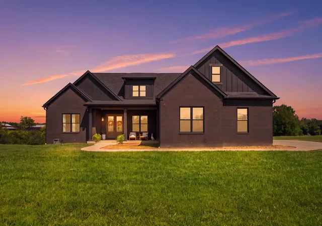 Photo 1 of Single family home for sale at 4780 Lawrenceburg Rd, Frankfort, KY 40601 | MLS# 26023750 | Listing updated on 2026-09-05