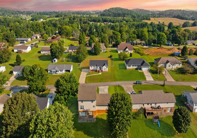 Photo 59 of Sale Pending at 176 Surrey Way, Science Hill, KY 42553 | MLS# 26023872 | Listing updated on 2026-09-27