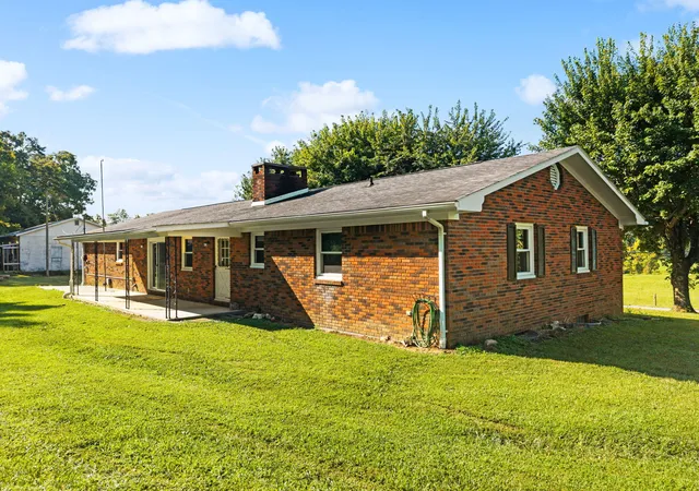 Photo 4 of Single family home for sale at 4927 Ky 92, Monticello, KY 42633 | MLS# 26023768 | Listing updated on 2026-09-25